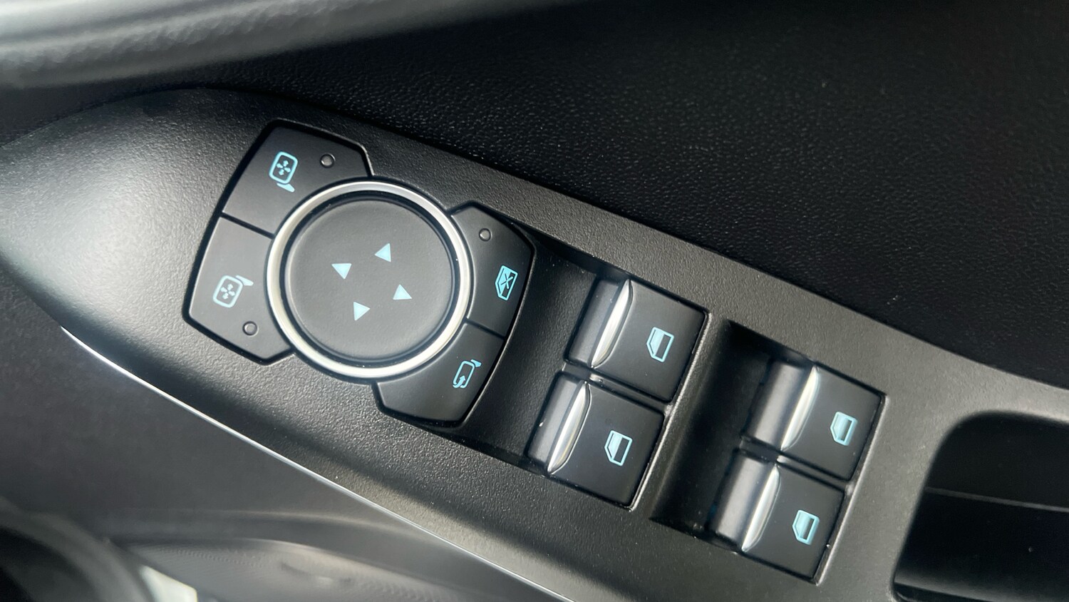 Used Ford Fiesta 2019 for sale - 77830359: Photo 22