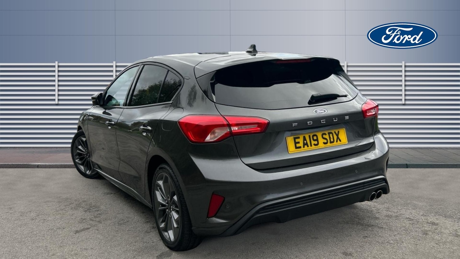 Used Ford Focus 2019 for sale - 76464370: Photo 2