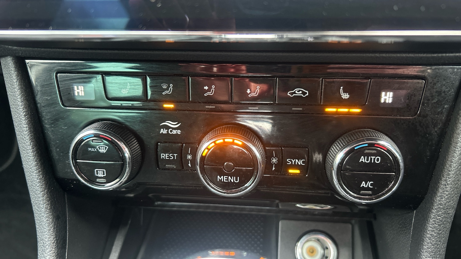 Used Skoda Superb 2019 for sale - 77363961: Photo 28