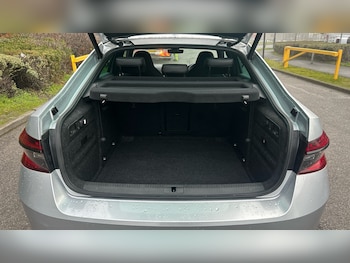 Used Skoda Superb 2019 for sale - 77363961: Photo