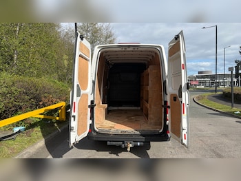 Used Volkswagen Crafter 2023 for sale - 78653523: Photo