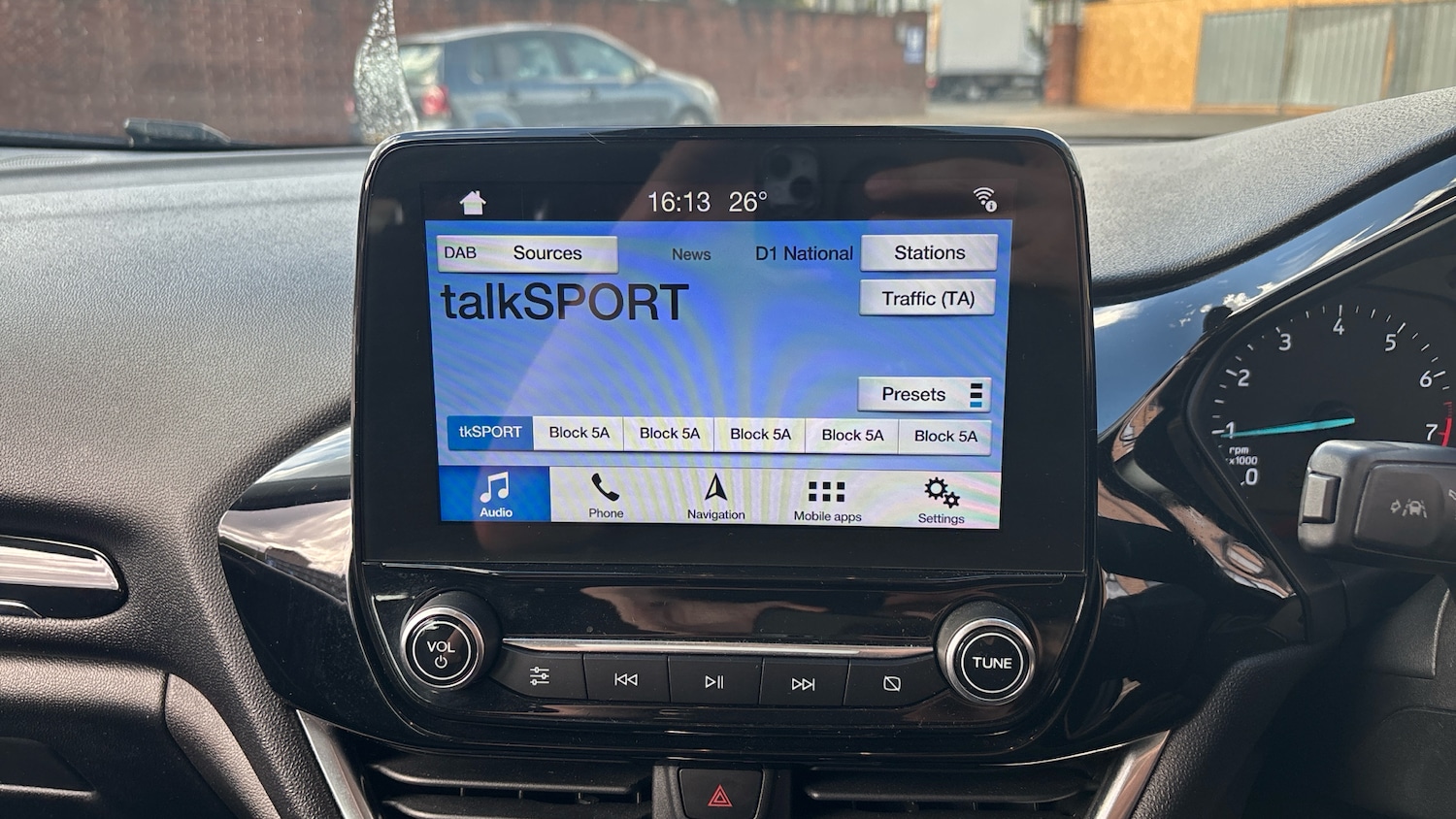 Used Ford Fiesta 2018 for sale - 76354915: Photo 12