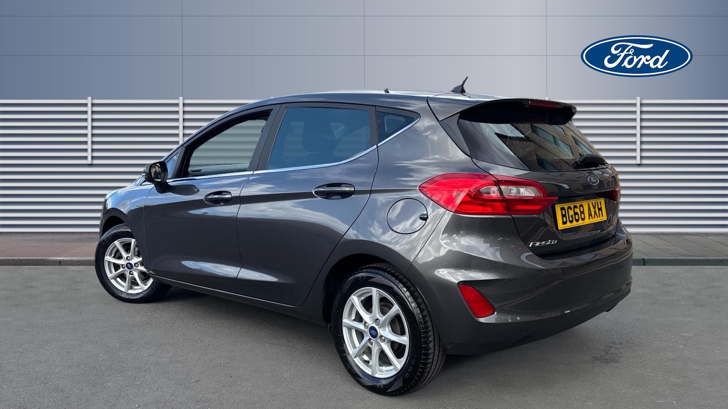 Used Ford Fiesta 2018 for sale - 76354915: Photo 2