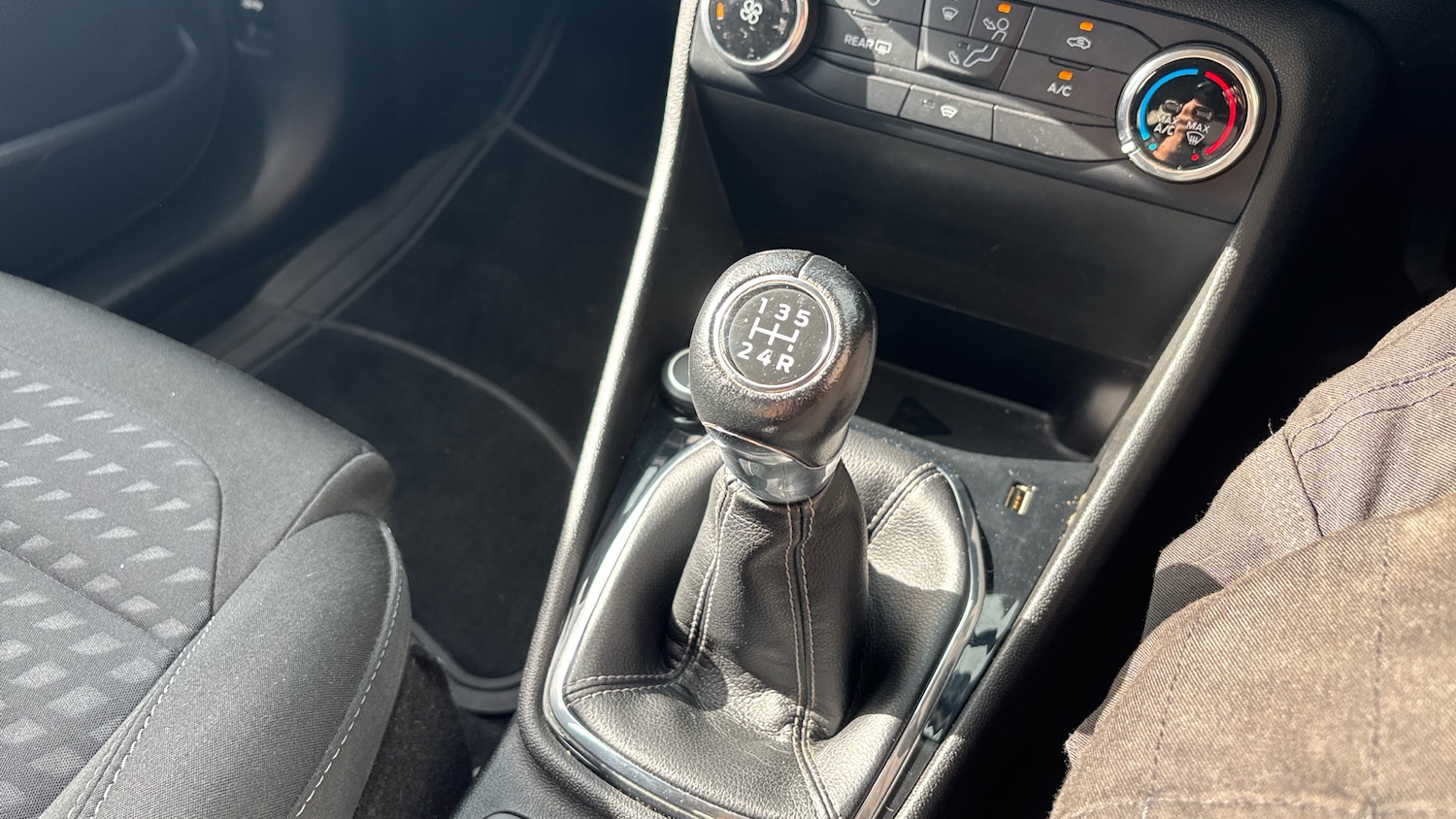 Used Ford Fiesta 2018 for sale - 76354915: Photo 36