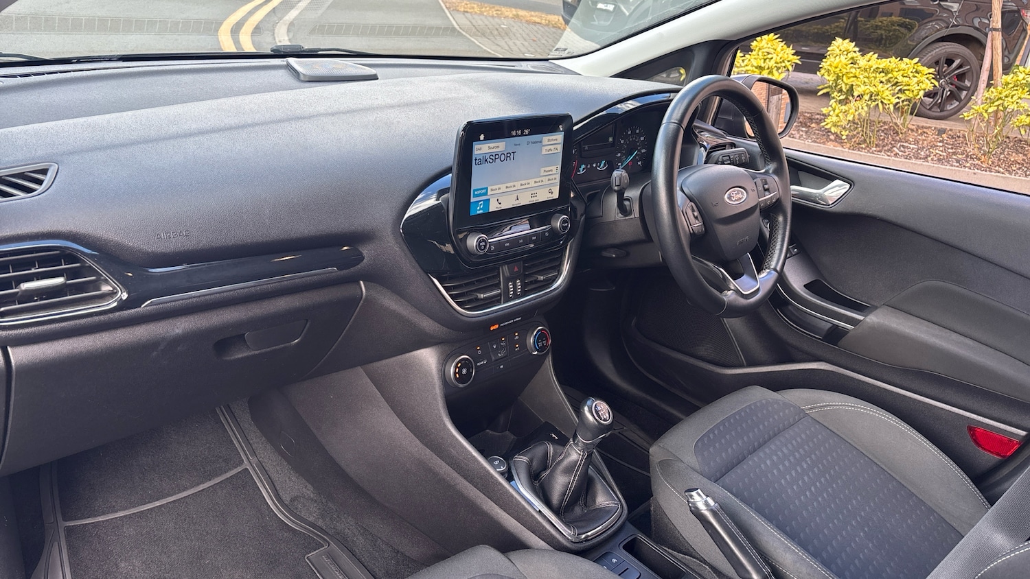 Used Ford Fiesta 2018 for sale - 76354915: Photo 9