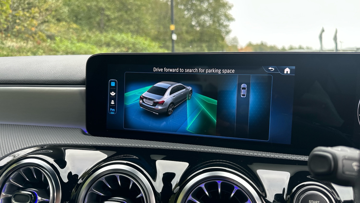 Used Mercedes-Benz A-Class 2023 for sale - 76541284: Photo 32