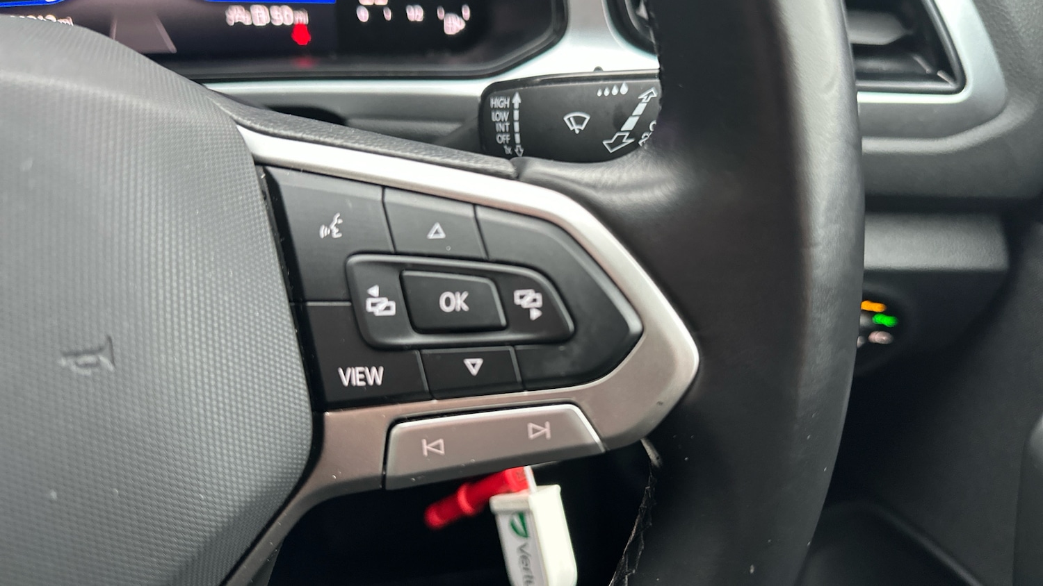 Used Volkswagen T-Roc 2024 for sale - 76776303: Photo 22