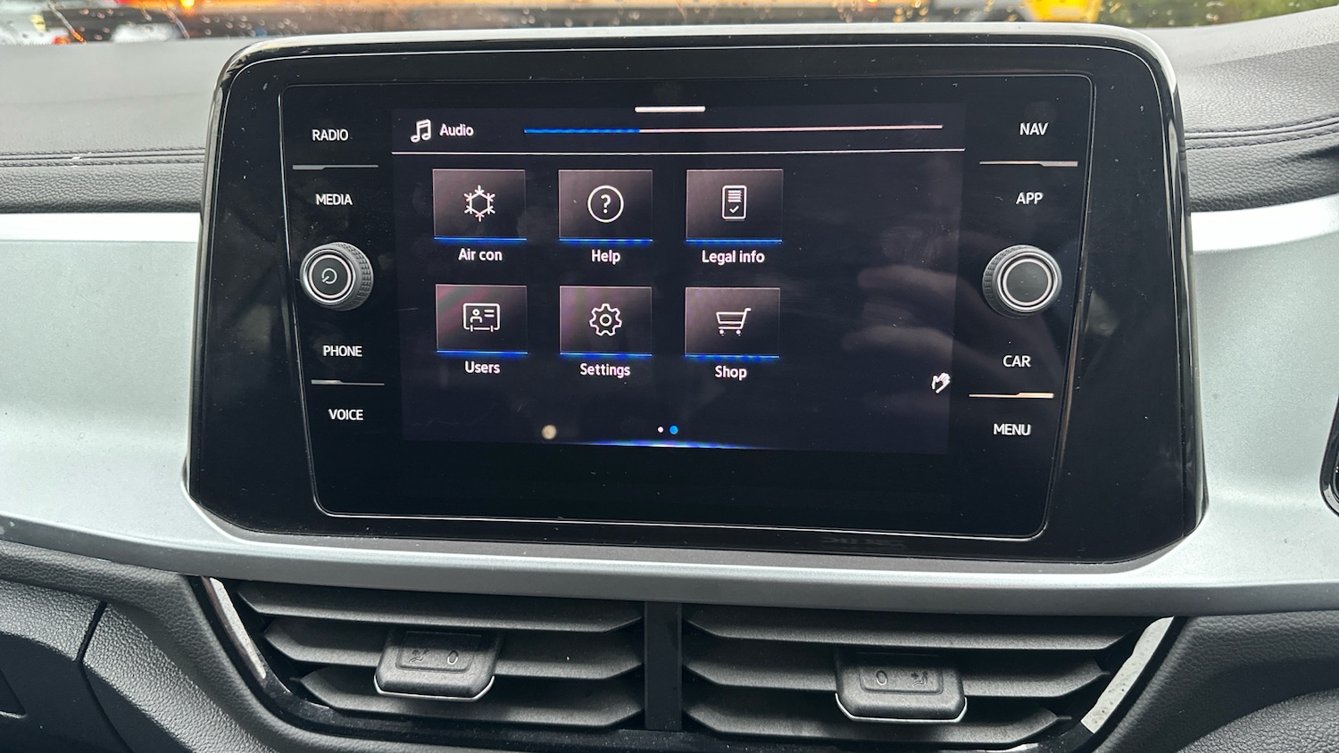 Used Volkswagen T-Roc 2024 for sale - 76776303: Photo 33