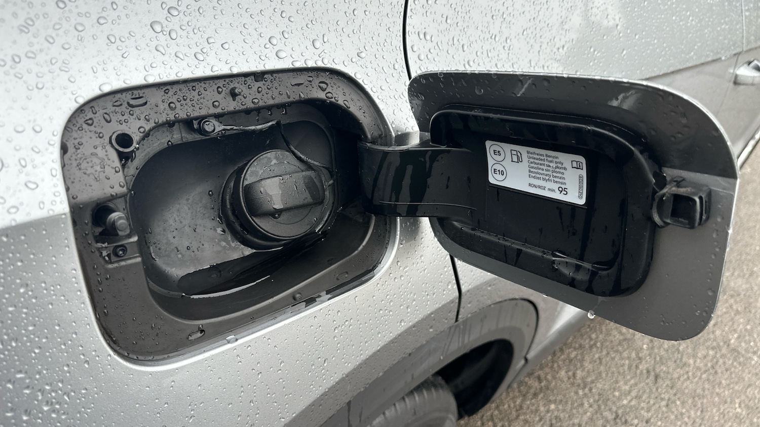 Used Volkswagen T-Roc 2024 for sale - 76776303: Photo 49