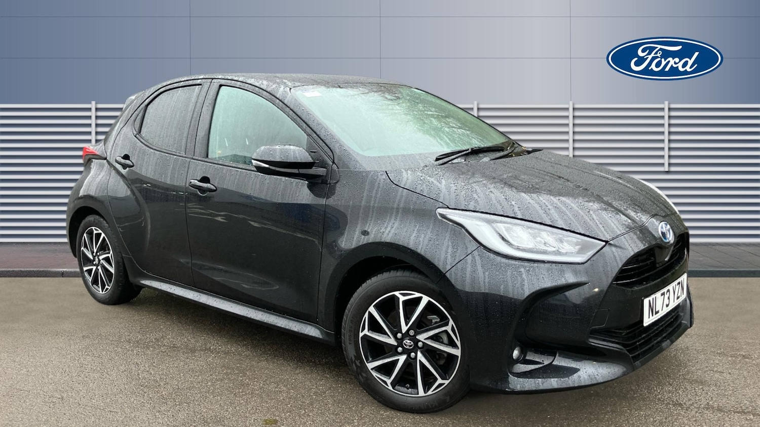 Used Toyota Yaris 2023 for sale - 76776301: Photo 1