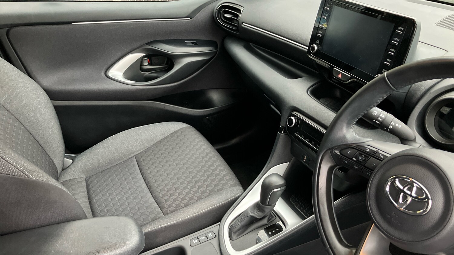 Used Toyota Yaris 2023 for sale - 76776301: Photo 14