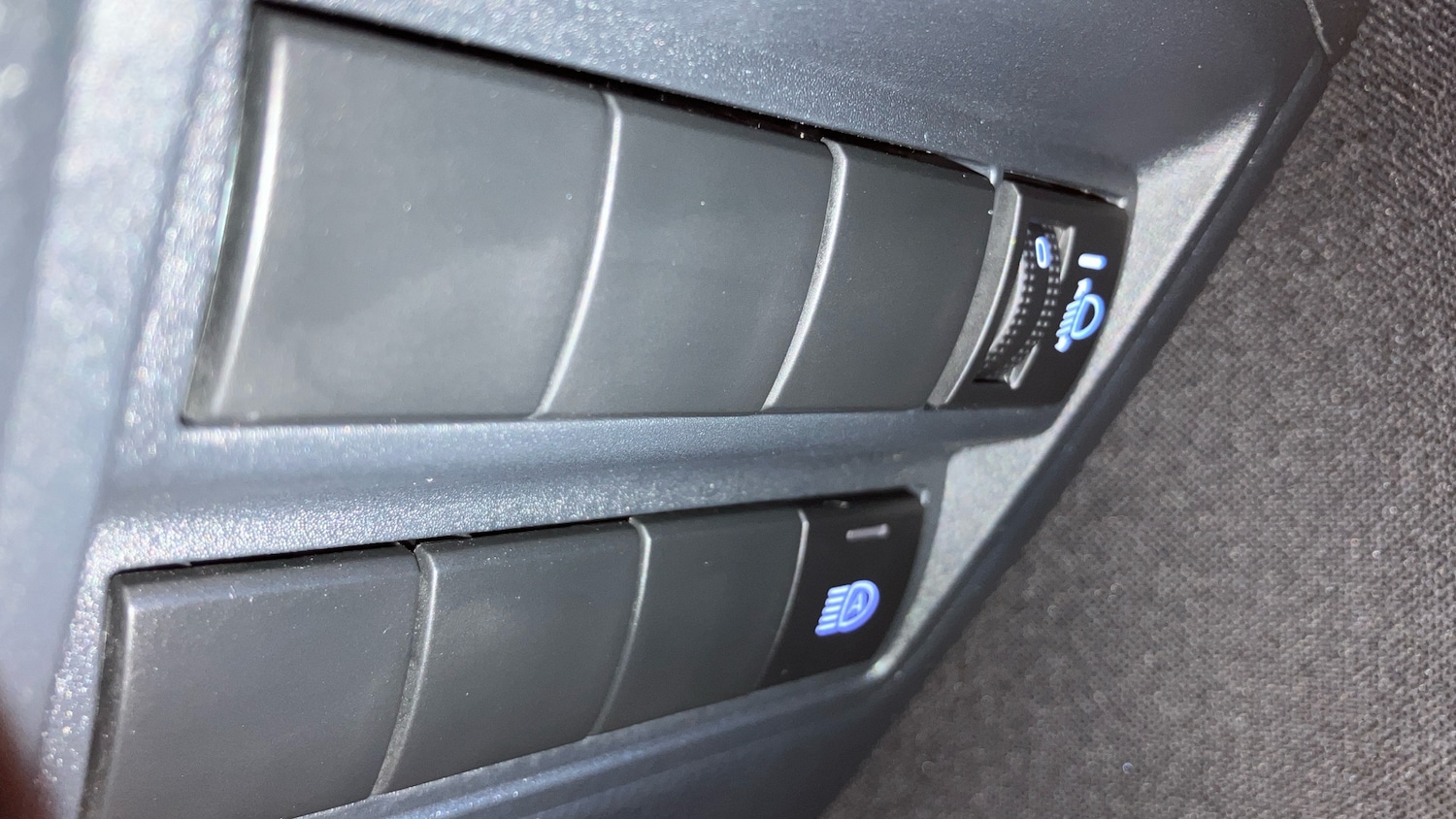 Used Toyota Yaris 2023 for sale - 76776301: Photo 23