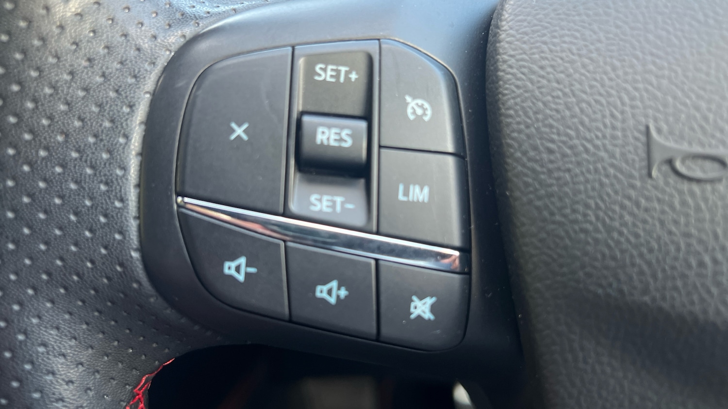 Used Ford Kuga 2022 for sale - 76426288: Photo 30