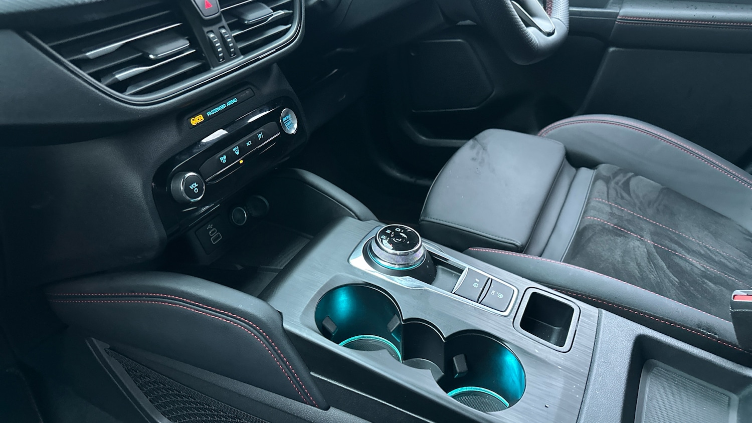 Used Ford Kuga 2025 for sale - 76627901: Photo 13