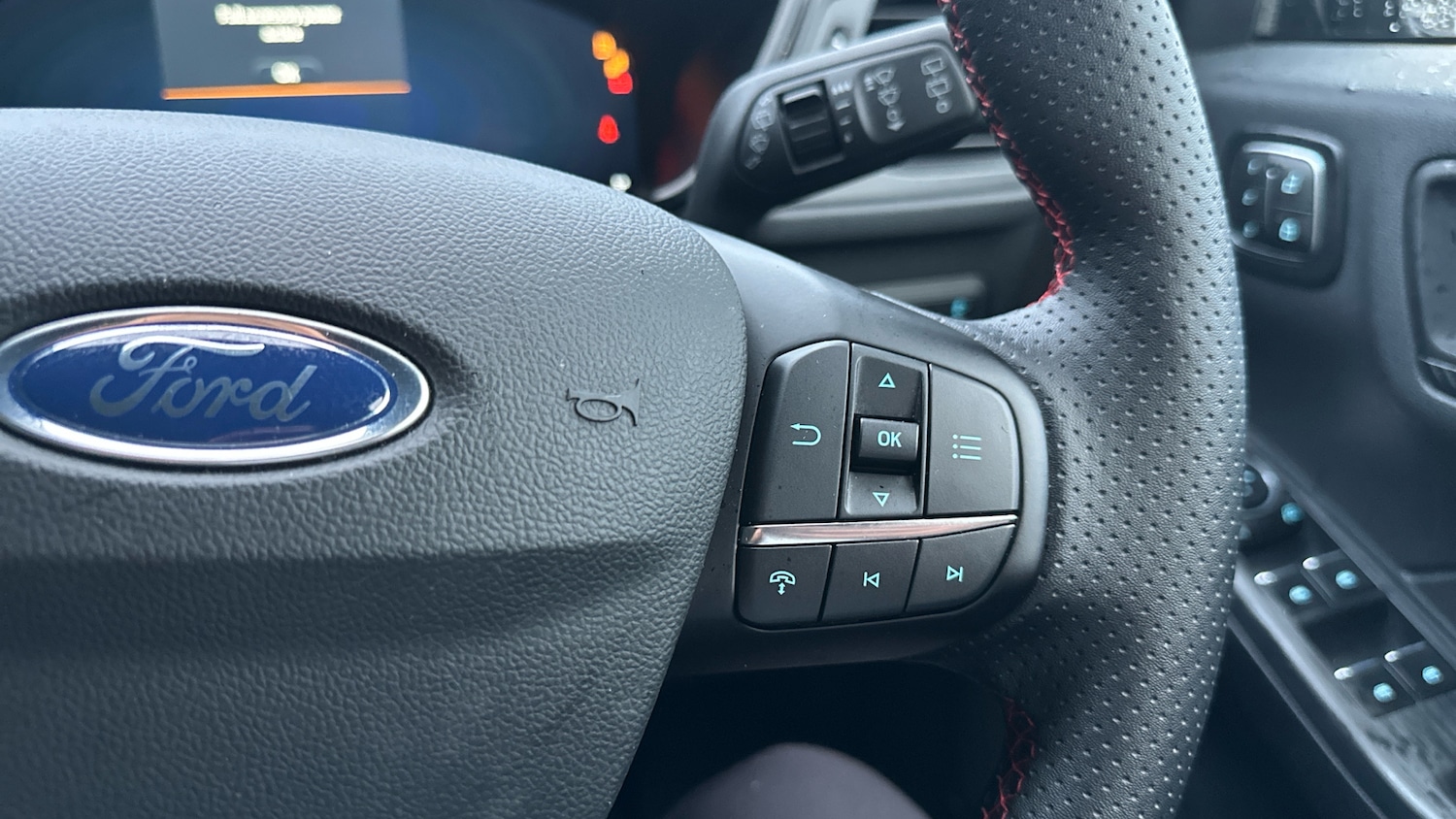 Used Ford Kuga 2025 for sale - 76627901: Photo 40