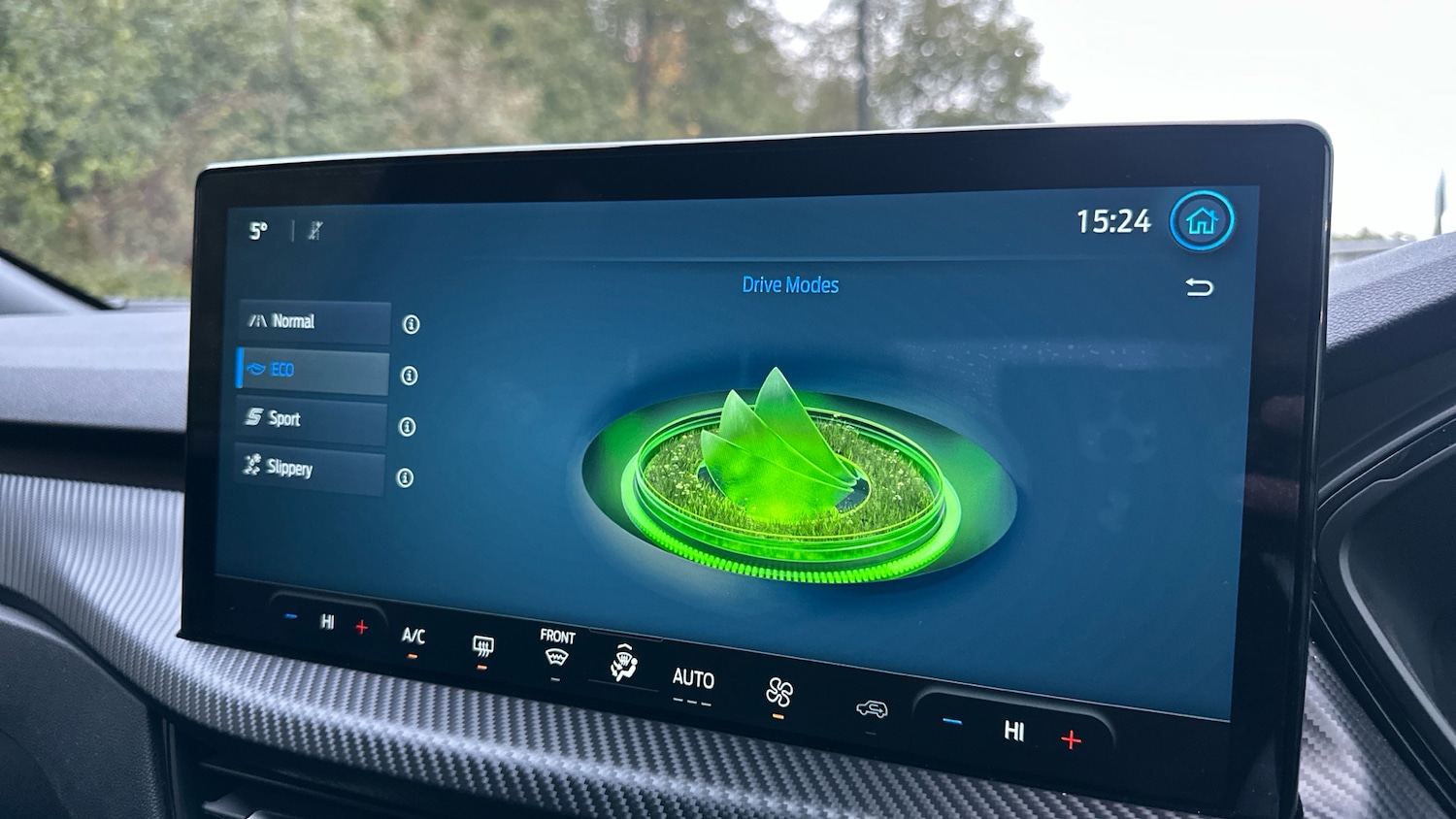 Used Ford Kuga 2025 for sale - 76627901: Photo 47