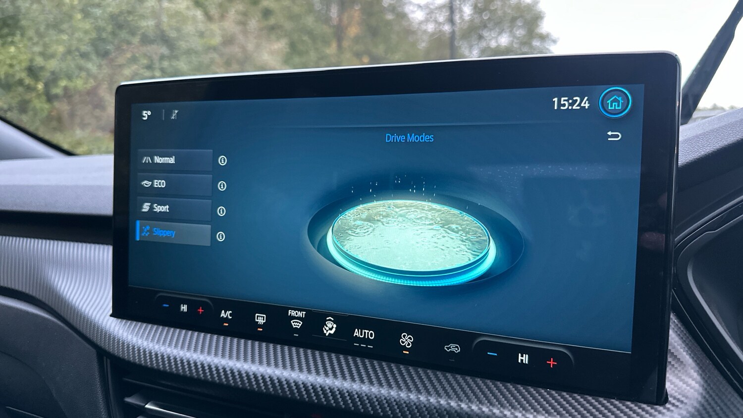 Used Ford Kuga 2025 for sale - 76627901: Photo 49