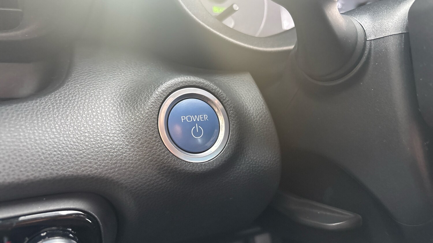 Used Mazda Mazda2 HYBRID 2023 for sale - 78161814: Photo 25