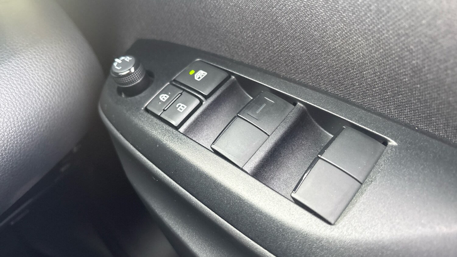 Used Mazda Mazda2 HYBRID 2023 for sale - 78161814: Photo 30