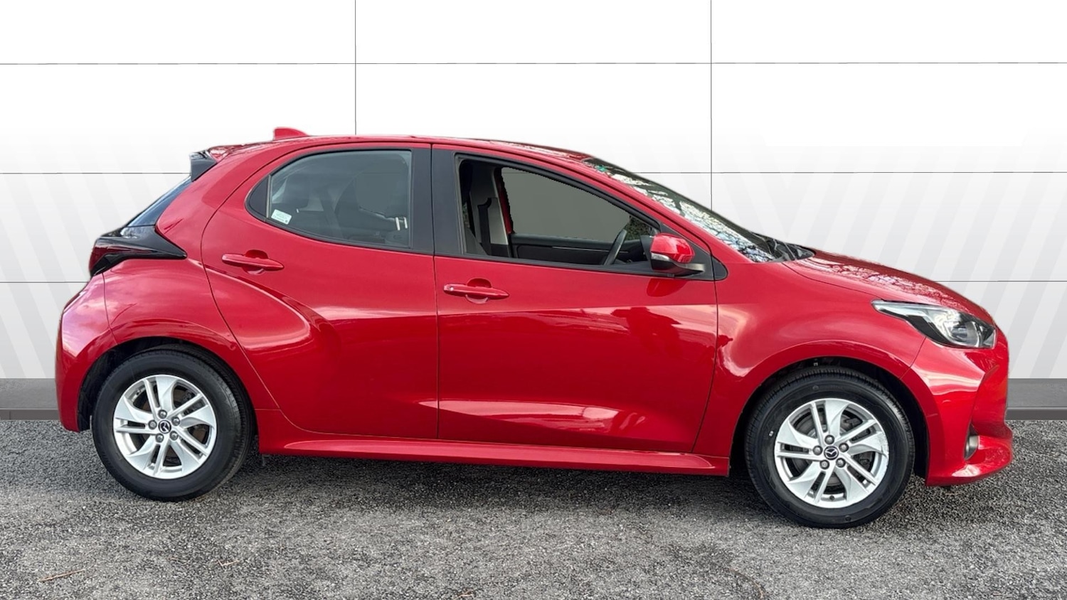 Used Mazda Mazda2 HYBRID 2023 for sale - 78161814: Photo 5