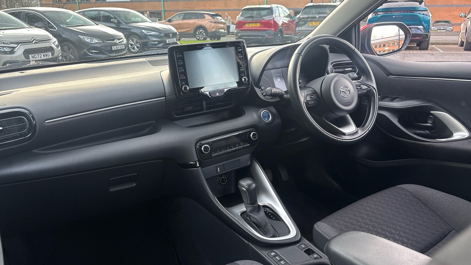 Used Mazda Mazda2 HYBRID 2023 for sale - 78161814: Photo 9