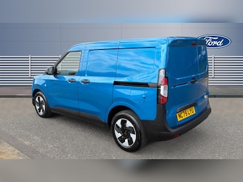 Used Ford Transit Courier 2026 for sale - 79282893: Photo