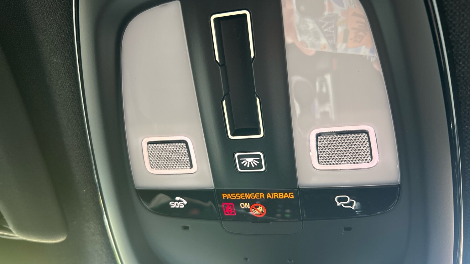 Used Volvo XC40 2023 for sale - 76076251: Photo 41