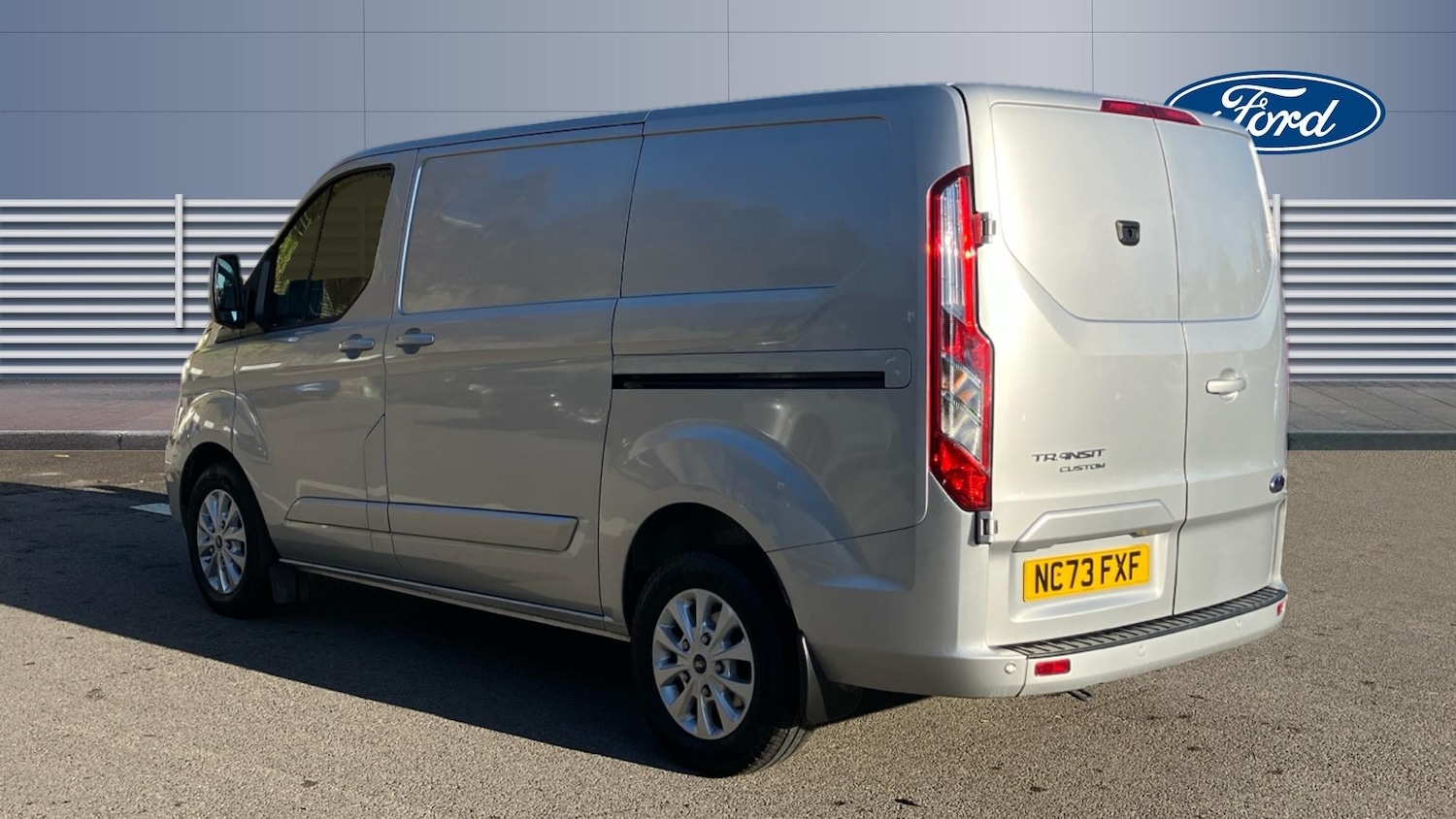 Used Ford Transit Custom 2024 for sale - 76534272: Photo 2