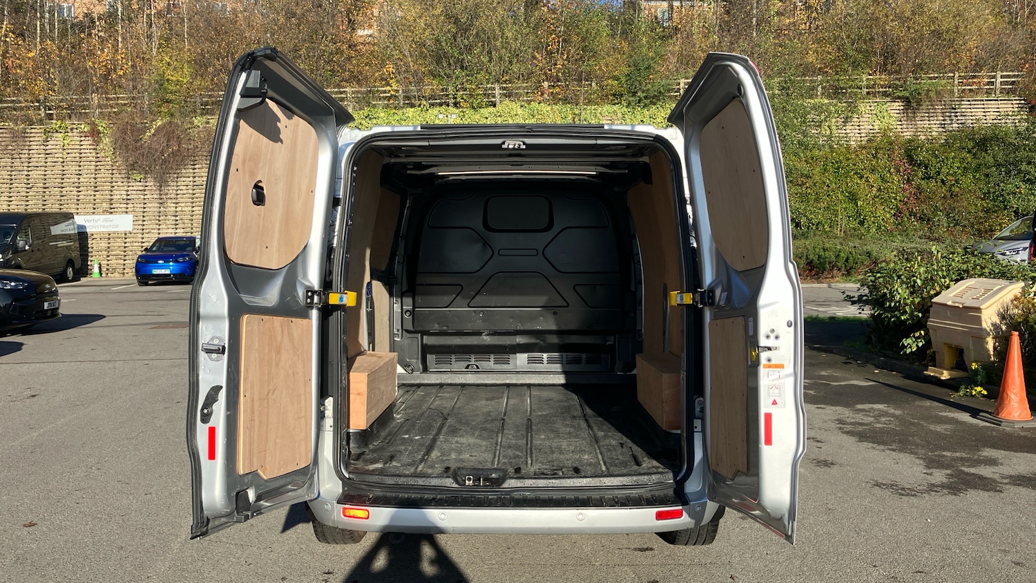 Used Ford Transit Custom 2024 for sale - 76534272: Photo 3