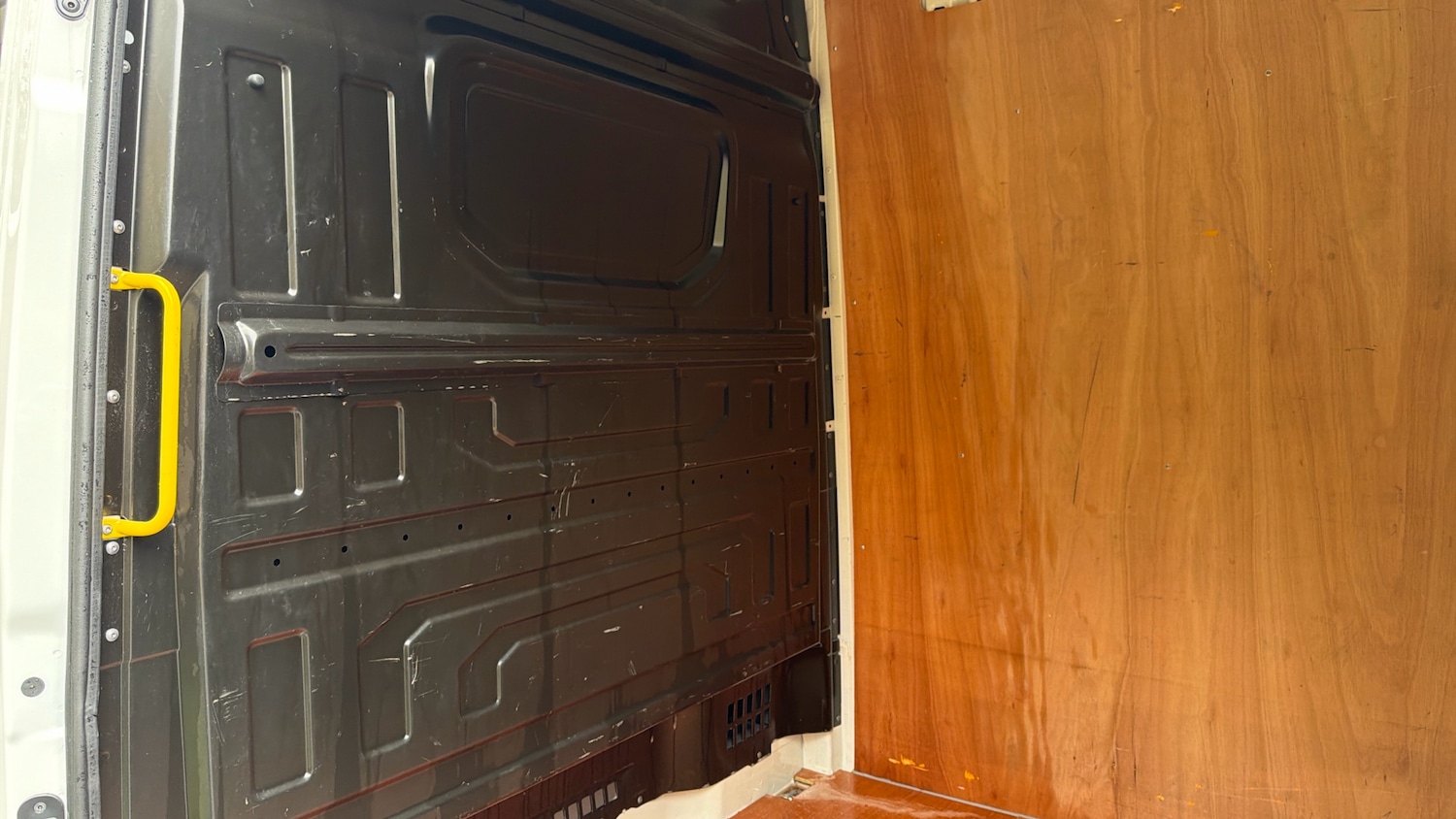 Used Volkswagen Crafter 2024 for sale - 77651047: Photo 18