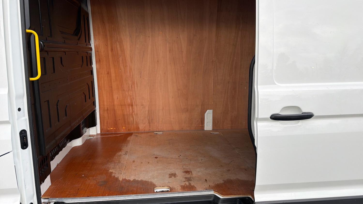 Used Volkswagen Crafter 2024 for sale - 77651047: Photo 5