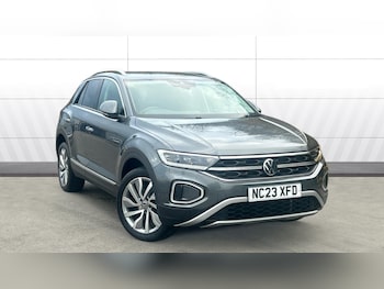 Used Volkswagen T-Roc 2023 for sale - 77813270: Photo