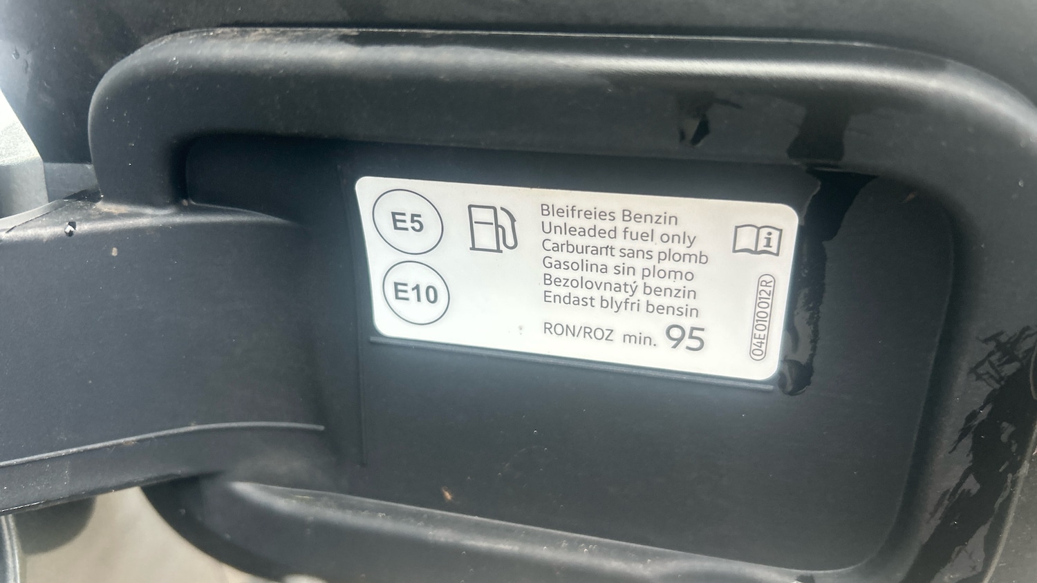 Used Volkswagen T-Roc 2023 for sale - 77813270: Photo 22