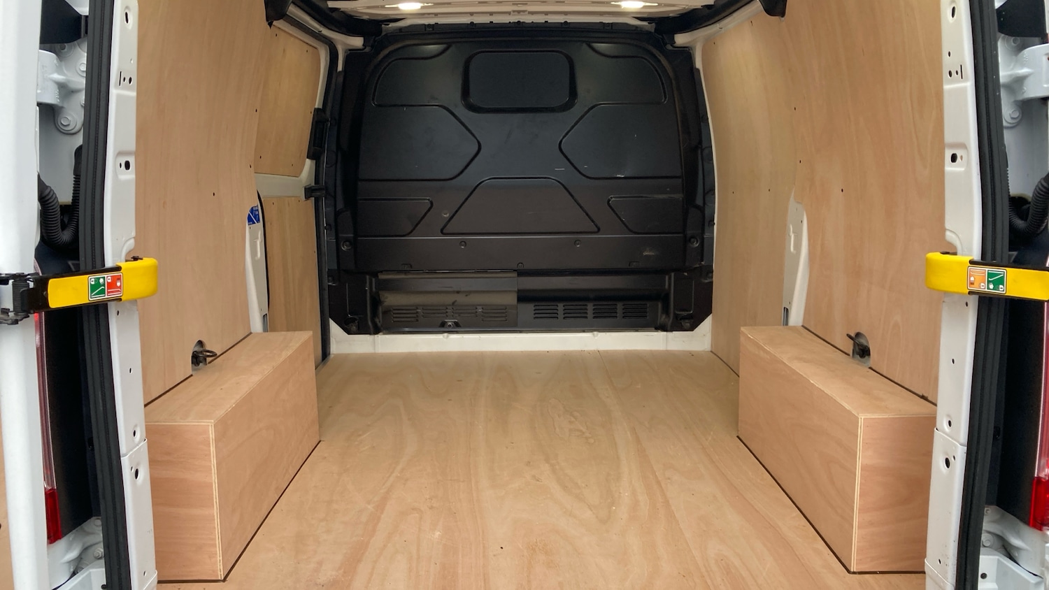 Used Ford Transit Custom 2020 for sale - 77318246: Photo 12