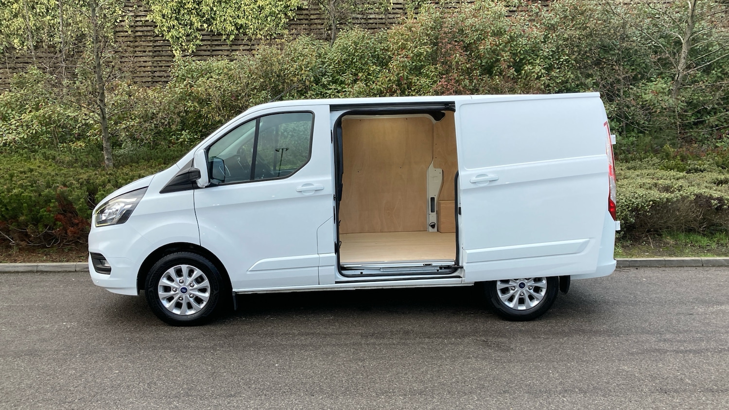 Used Ford Transit Custom 2020 for sale - 77318246: Photo 26