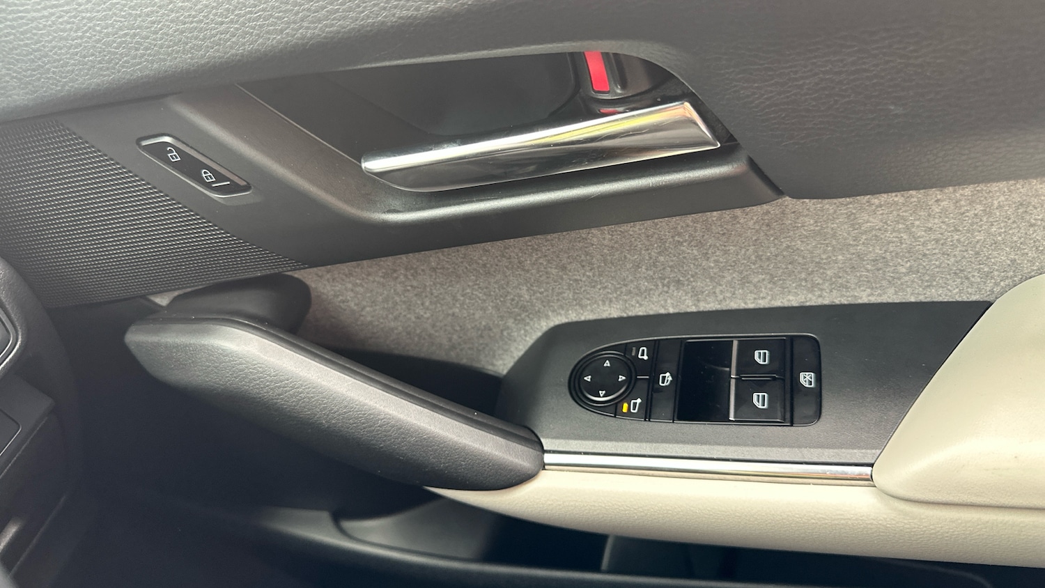 Used Mazda MX-30 2021 for sale - 76479446: Photo 32