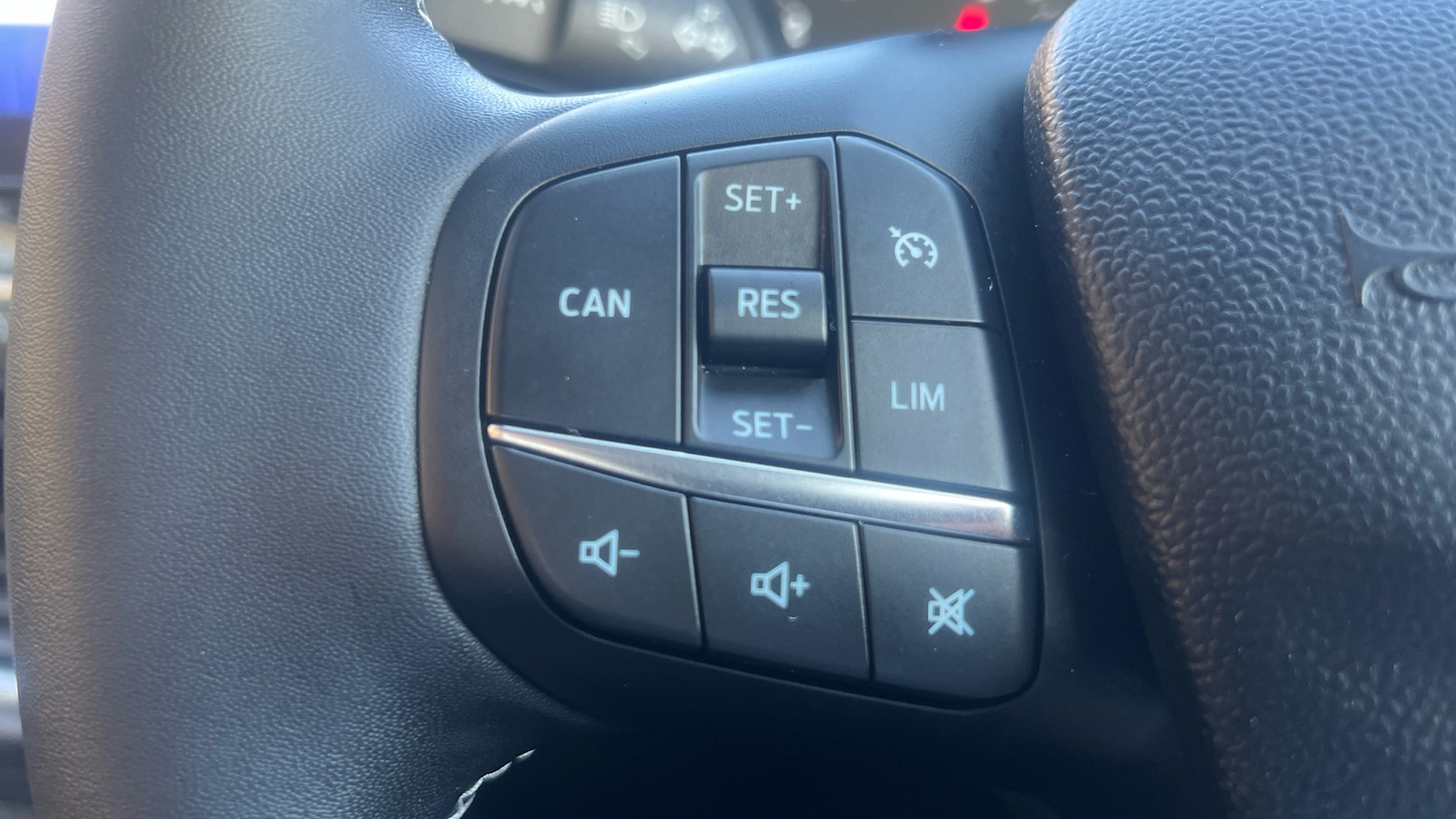 Used Ford Puma 2023 for sale - 77946025: Photo 21