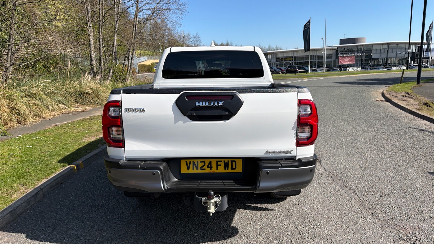 Used Toyota Hilux 2024 for sale - 78163167: Photo 11