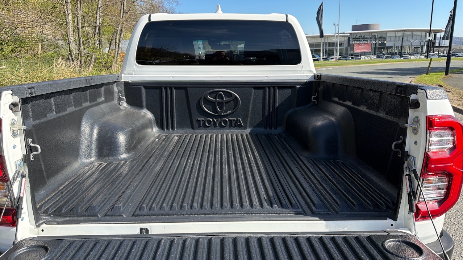 Used Toyota Hilux 2024 for sale - 78163167: Photo 12