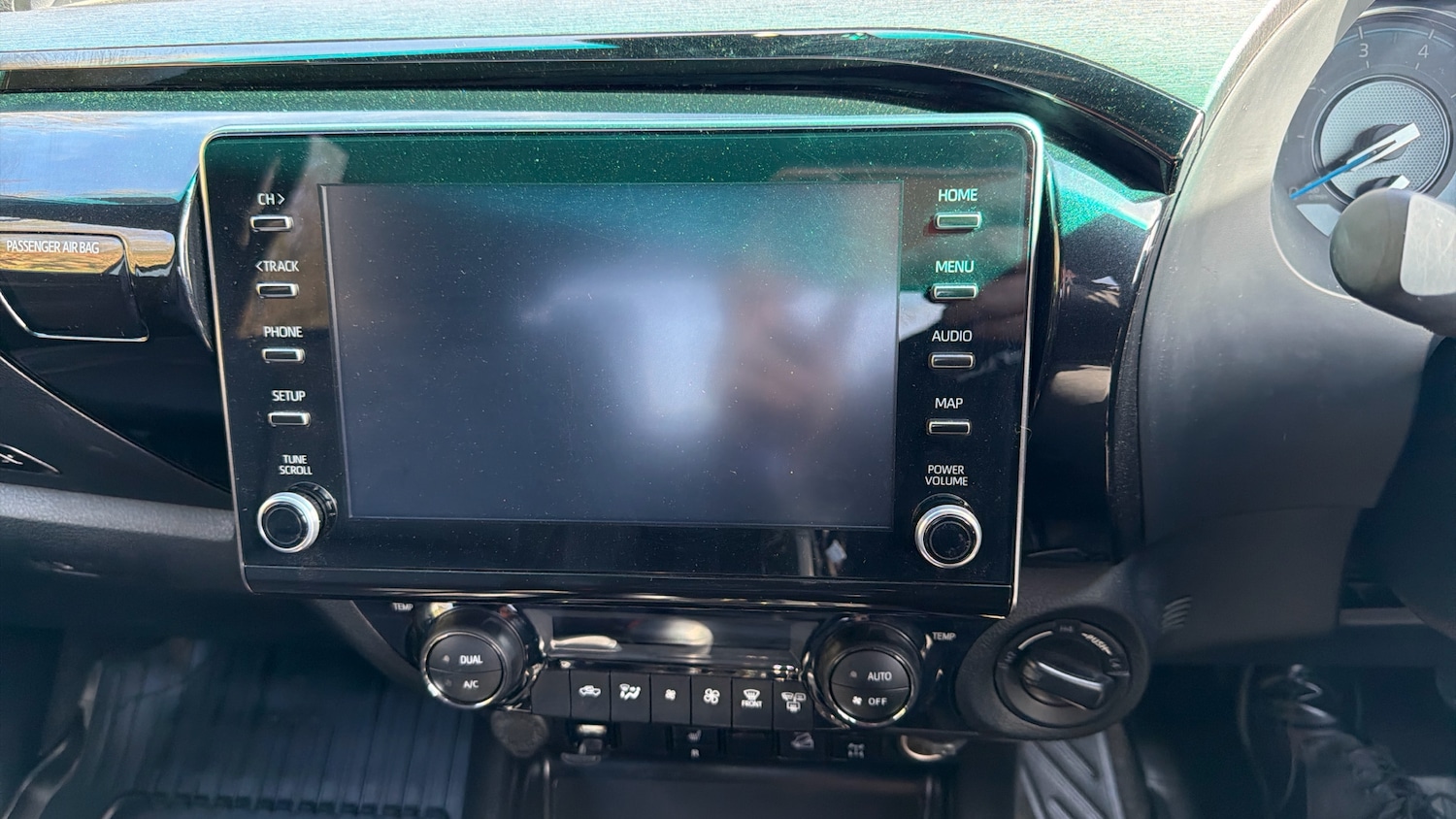 Used Toyota Hilux 2024 for sale - 78163167: Photo 15