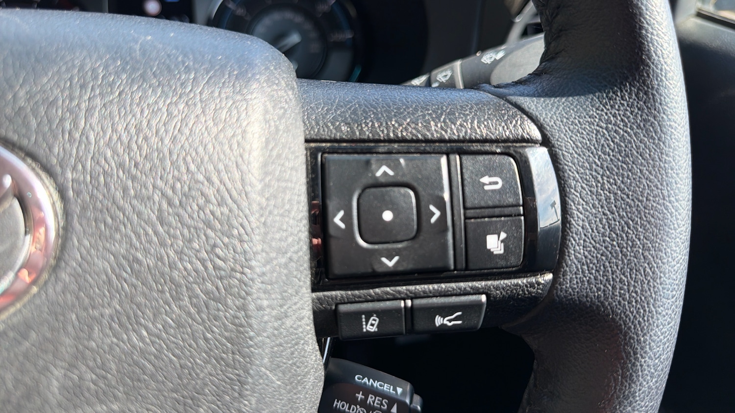 Used Toyota Hilux 2024 for sale - 78163167: Photo 22