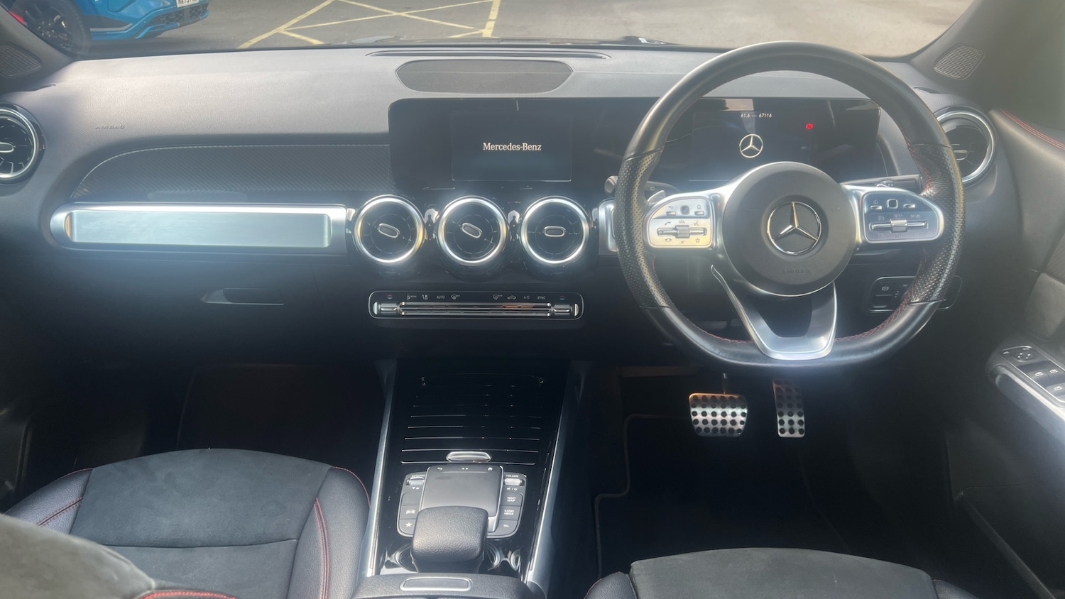 Used Mercedes-Benz GLB 2022 for sale - 77950304: Photo 10