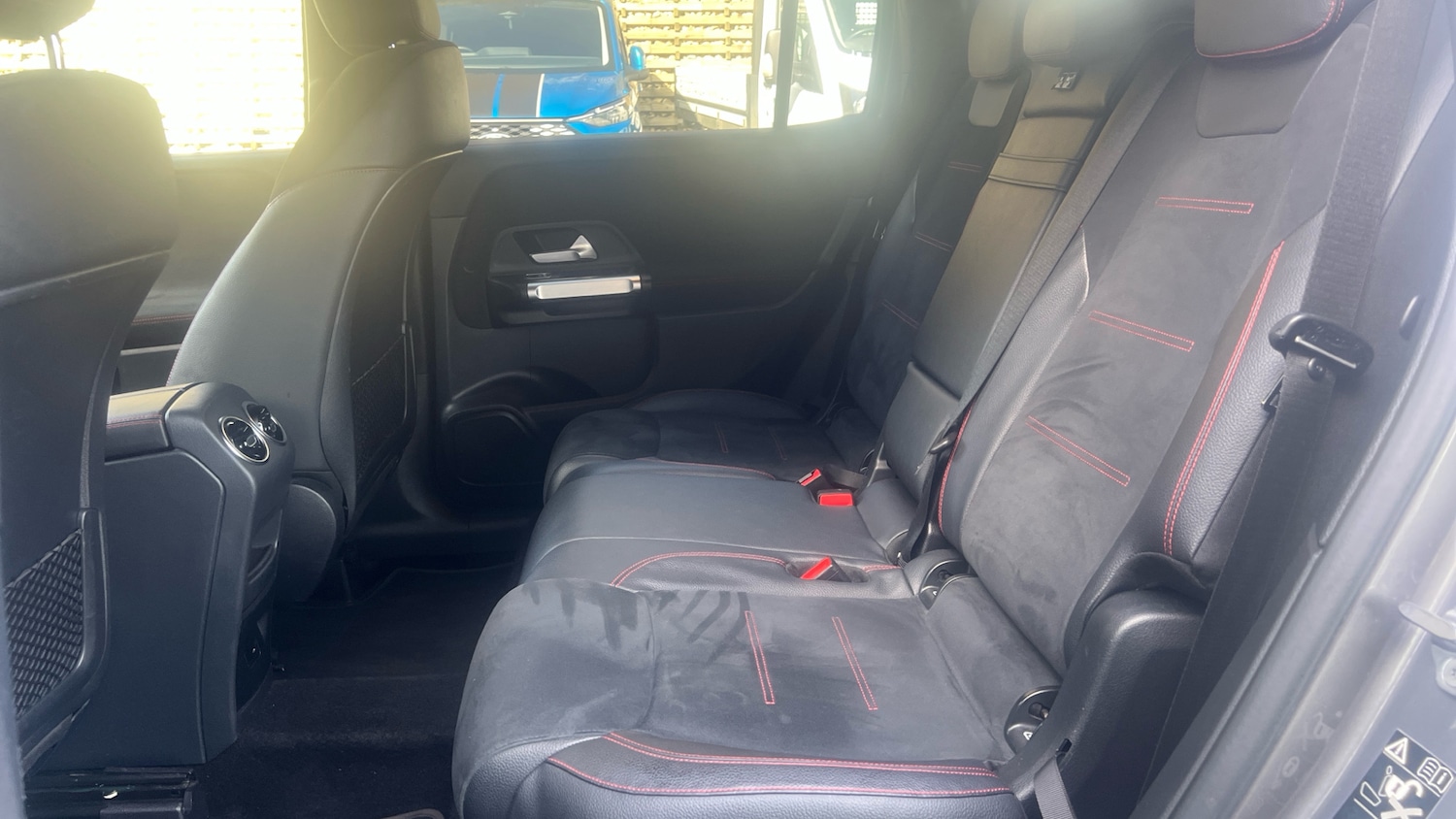 Used Mercedes-Benz GLB 2022 for sale - 77950304: Photo 16