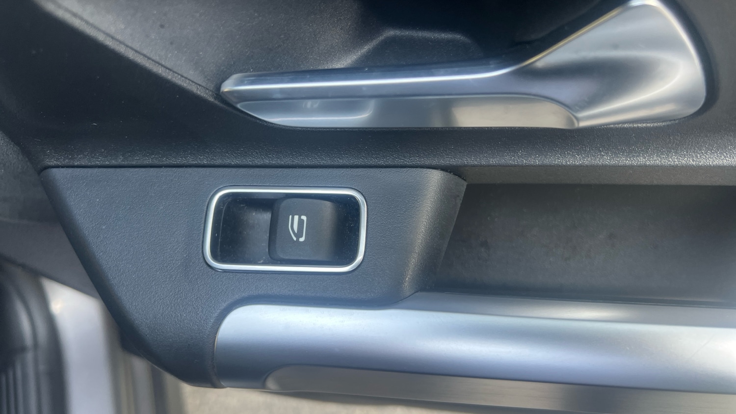 Used Mercedes-Benz GLB 2022 for sale - 77950304: Photo 22