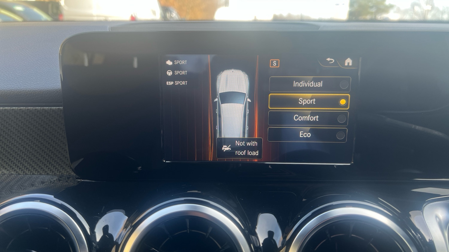 Used Mercedes-Benz GLB 2022 for sale - 77950304: Photo 32