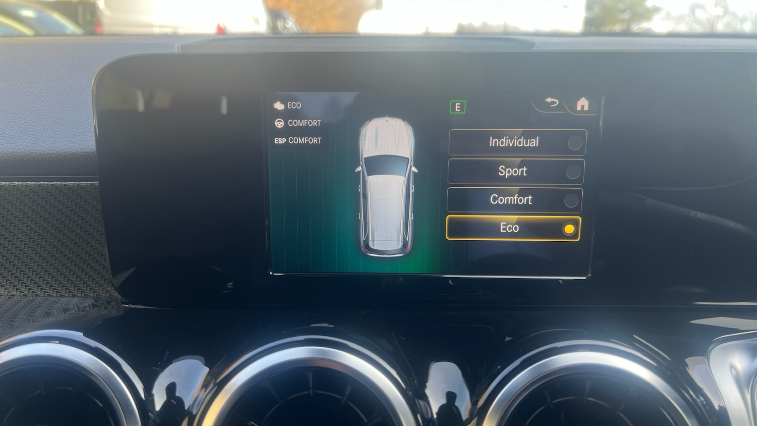 Used Mercedes-Benz GLB 2022 for sale - 77950304: Photo 34