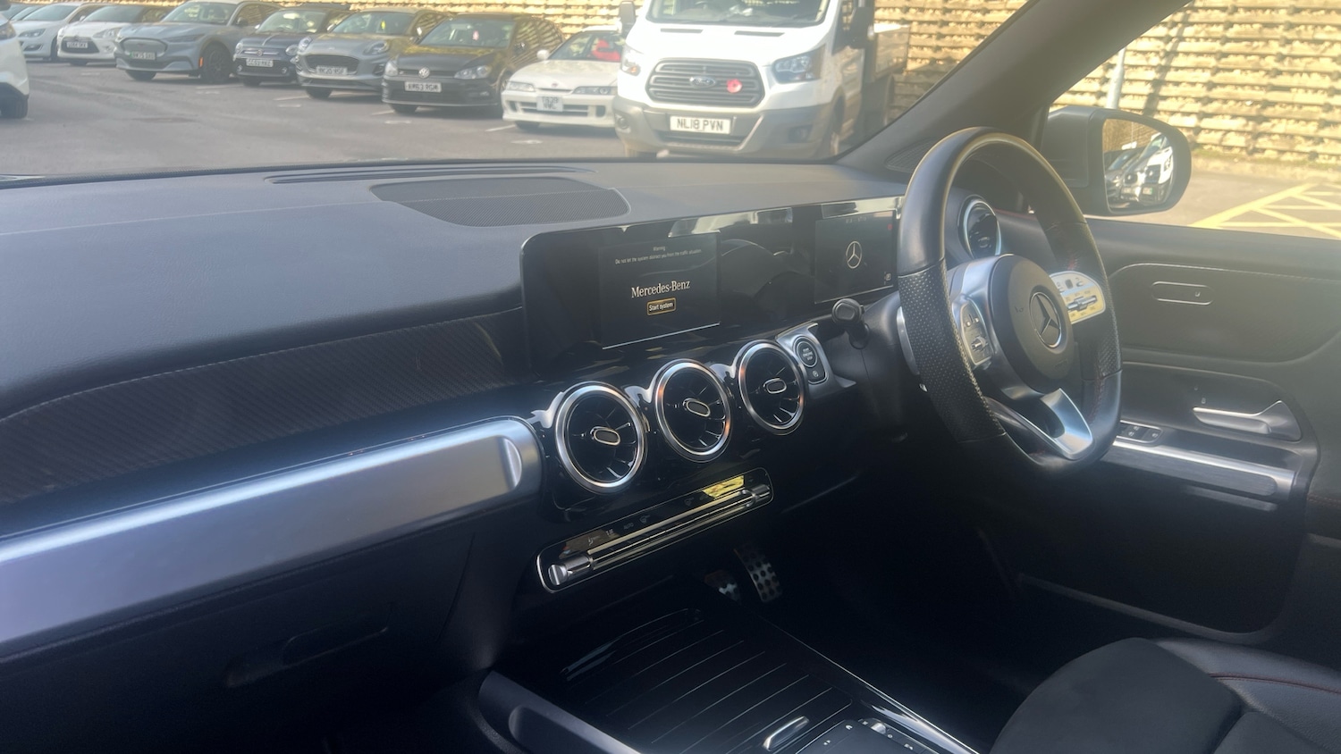 Used Mercedes-Benz GLB 2022 for sale - 77950304: Photo 9