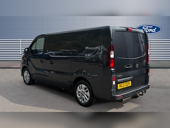 Used Nissan NV300 2021 for sale - 79431107: Photo
