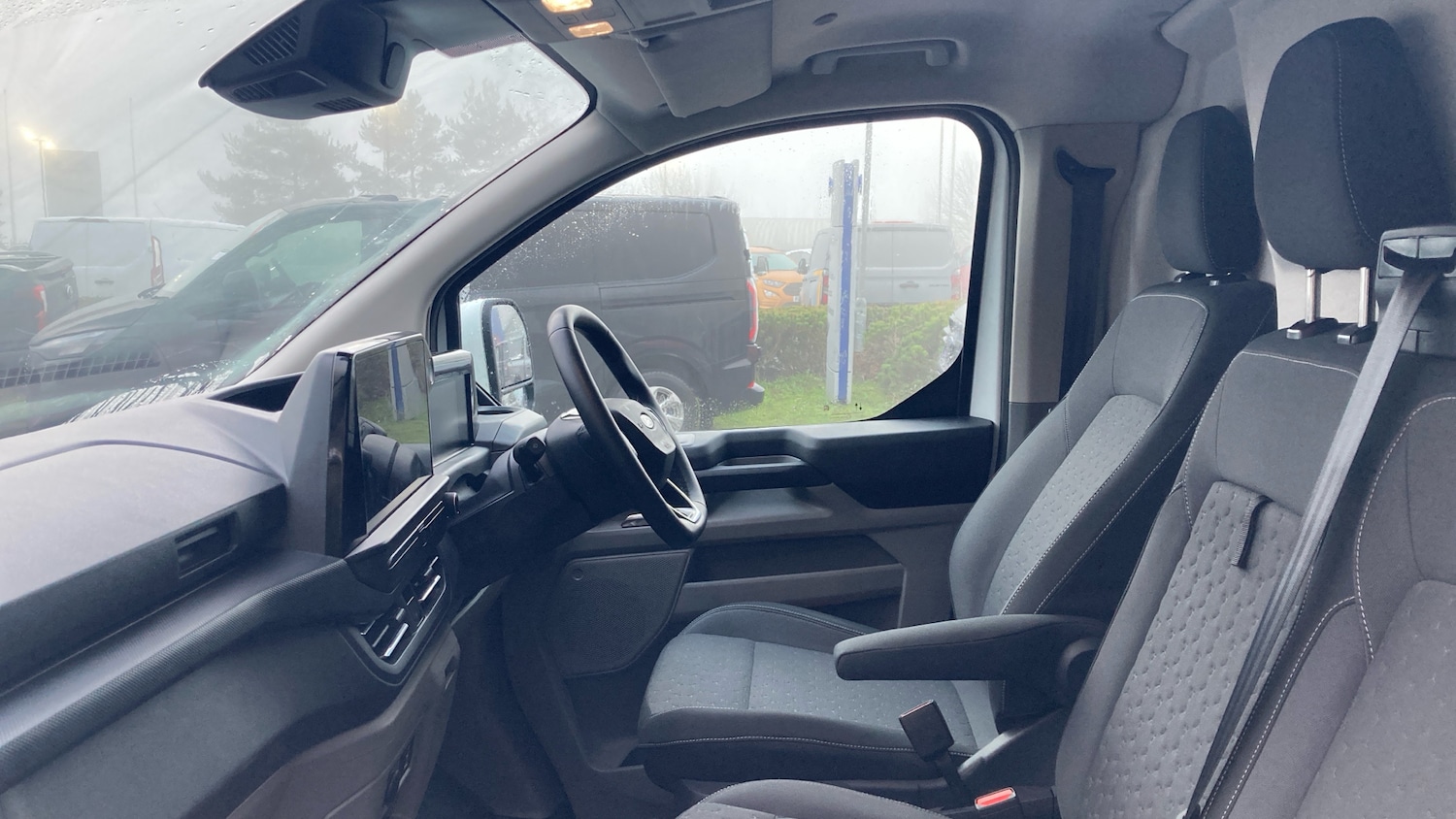 Used Ford Transit Custom 2025 for sale - 77353555: Photo 13