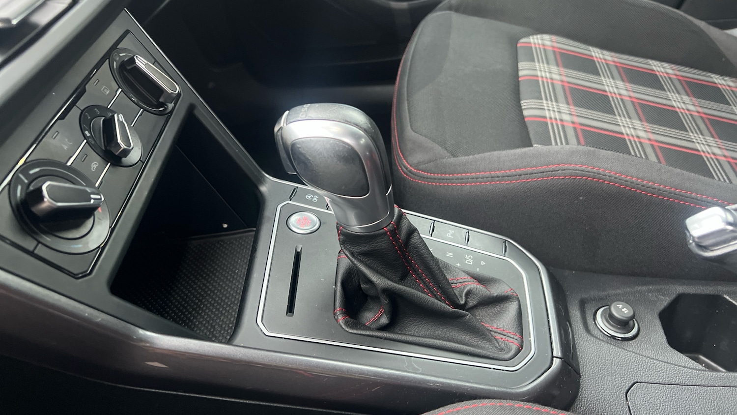 Used Volkswagen Polo 2019 for sale - 77377910: Photo 13